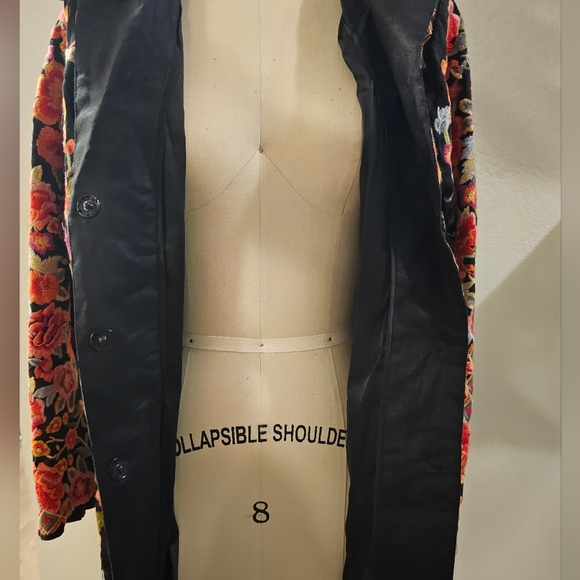 Johnny Was Biya Embroidered Coat *Rare - Picture 7 of 16